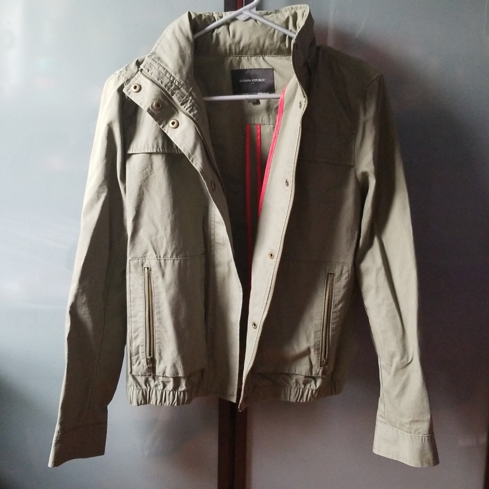 NWOT lightweight banana republic zip jacket